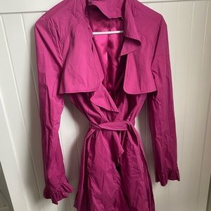 Light weight Bebe trench coat